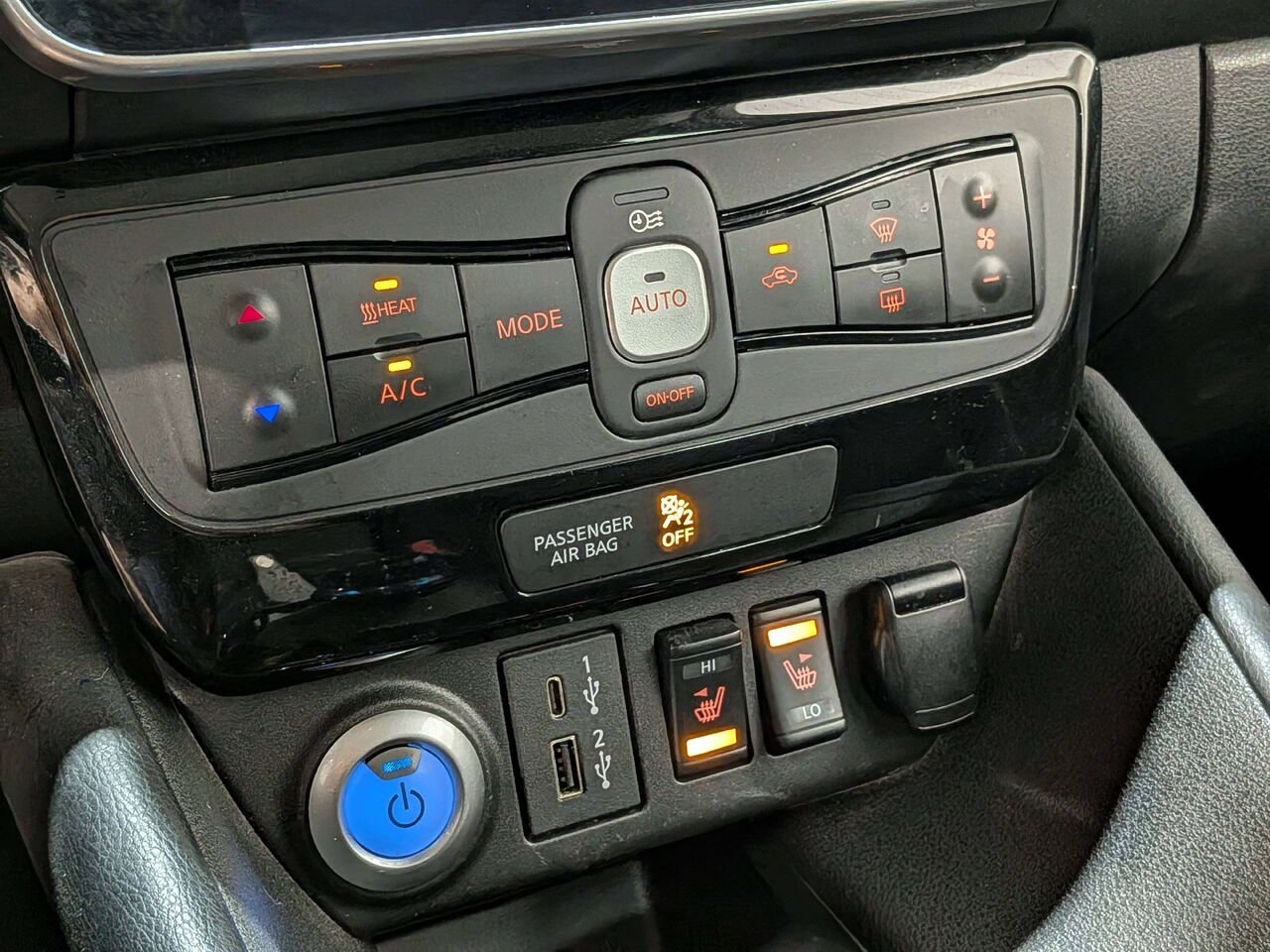2024 Nissan LEAF SV PLUS Hatchback Blue Val-David - photo #26