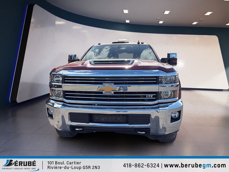 CHEVROLET SILVERADO 2500 4RM, EMP. COURT, CABINE LTZ cabine multiplace 4RM 153,7 po 2019 Rouge