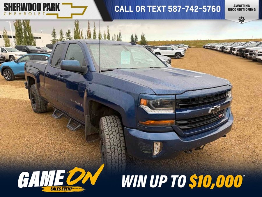 2018 Chevrolet Silverado 1500 LT 5.3L | Running Boards Blue