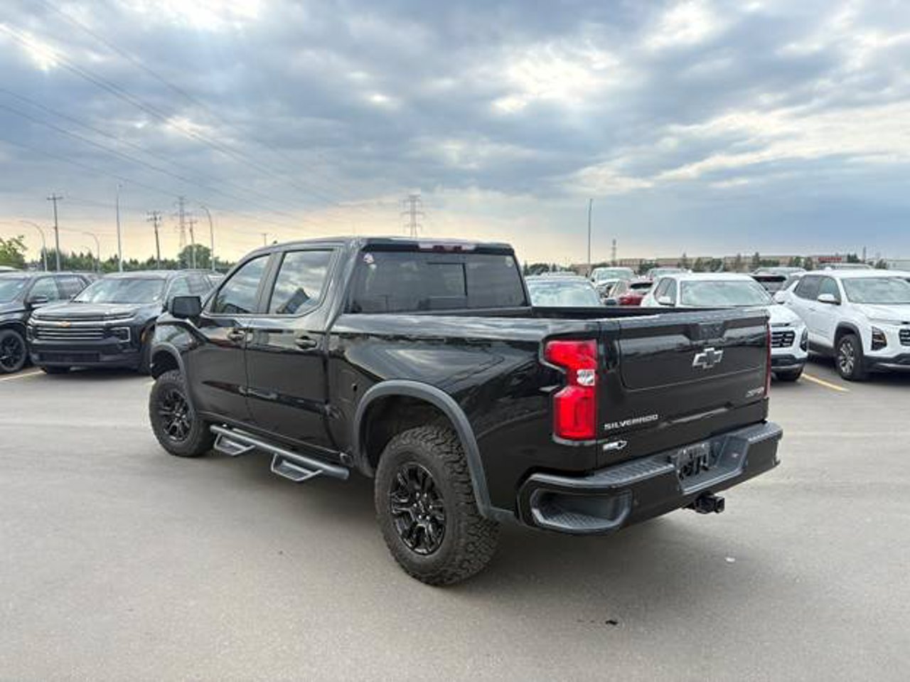 2023 Chevrolet Silverado 1500 4WD Crew Cab 147 ZR2 Black Sherwood Park - photo #3