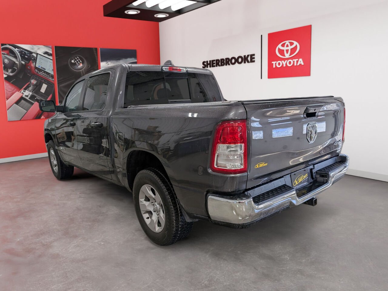 2020 Ram 1500 1C6RRFGG5LN112214 Grey Sherbrooke - photo #5