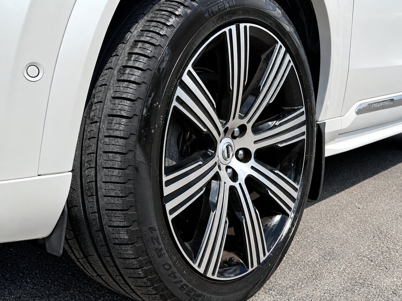 Volvo XC90 Recharge 2022 Blanc Granby - photo #10