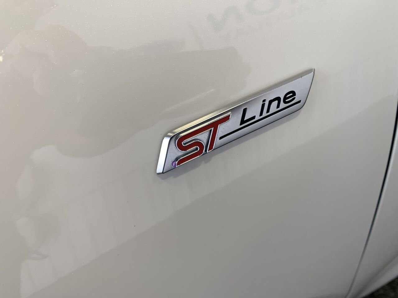 2025 Ford Escape ST-LINE HYBRIDE AWD White Châteauguay - photo #3