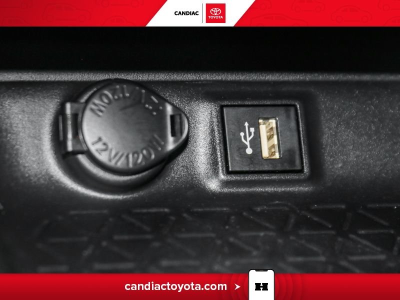 2023 Toyota Rav 4 Silver Saint-Eustache - photo #27