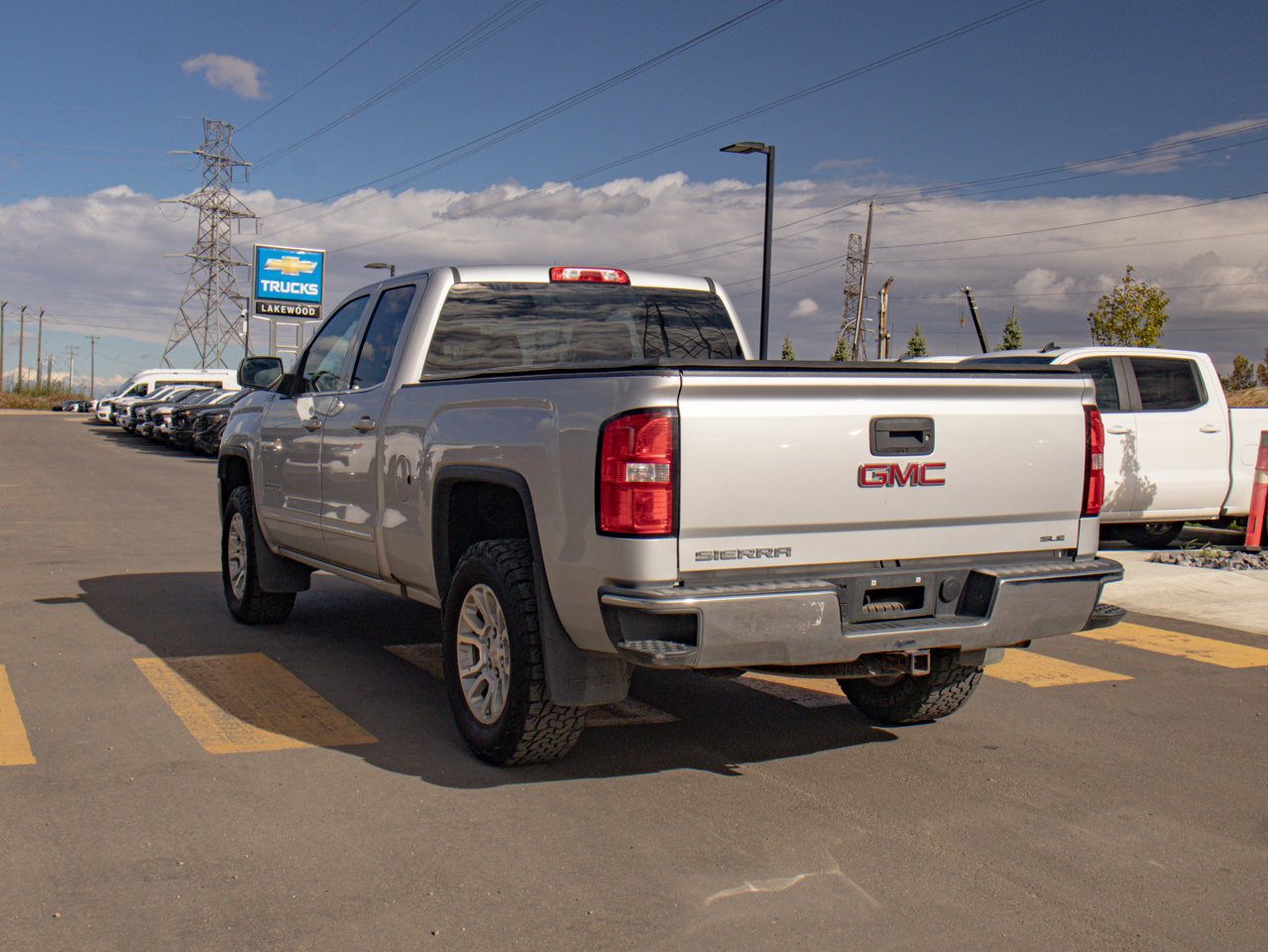 2018 GMC Sierra 1500 4WD Double Cab 143.5 SLE Grey Sherwood Park - photo #7