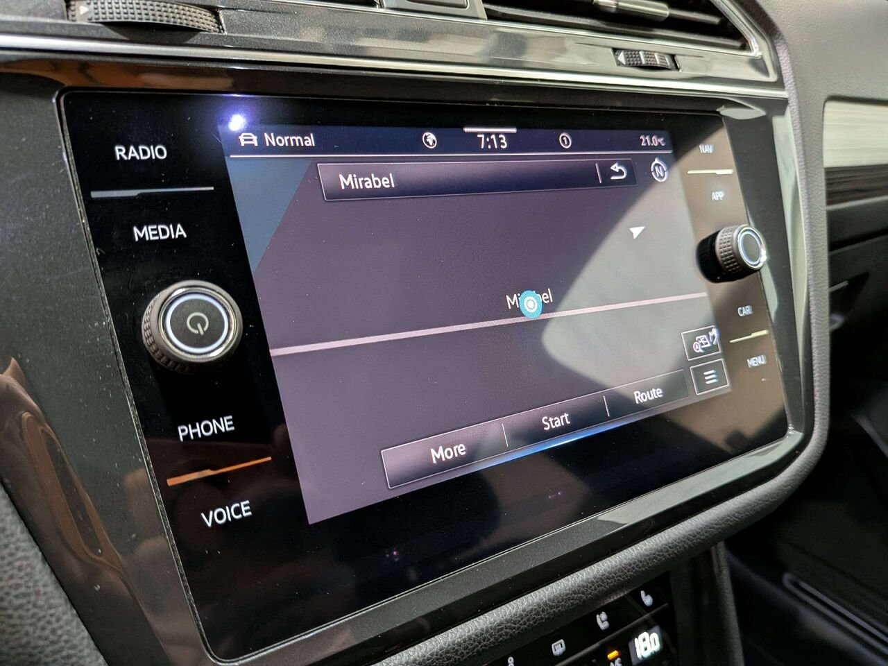 2022 Volkswagen Tiguan Highline R-Line 4MOTION Black Mirabel - photo #27