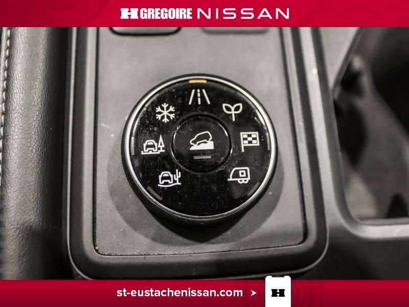 2024 Nissan Pathfinder Black Saint-Eustache - photo #23