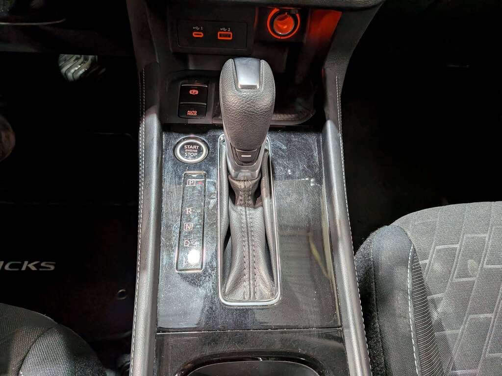 Nissan Kicks SV FWD 2024 Gris Val-David - photo #25