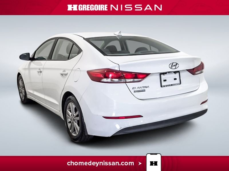 2018 Hyundai Elantra White Saint-Eustache - photo #5