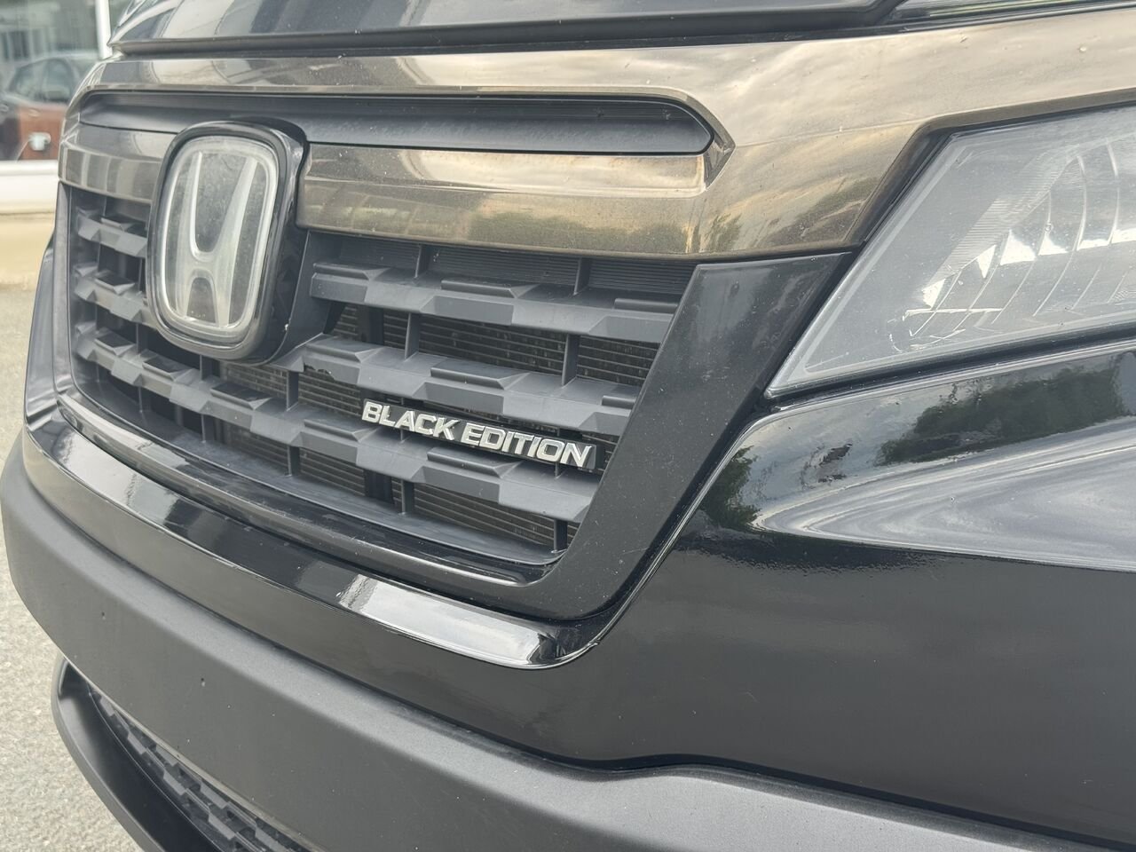 2017 Honda Ridgeline Black Edition Black Granby - photo #2