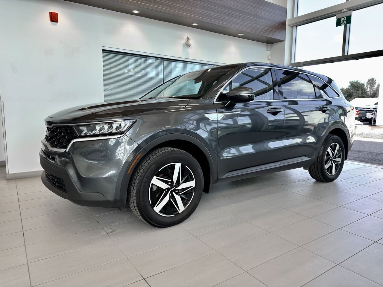 Kia Sorento 2022 Gris Notre-Dame-des-Prairies - photo #2
