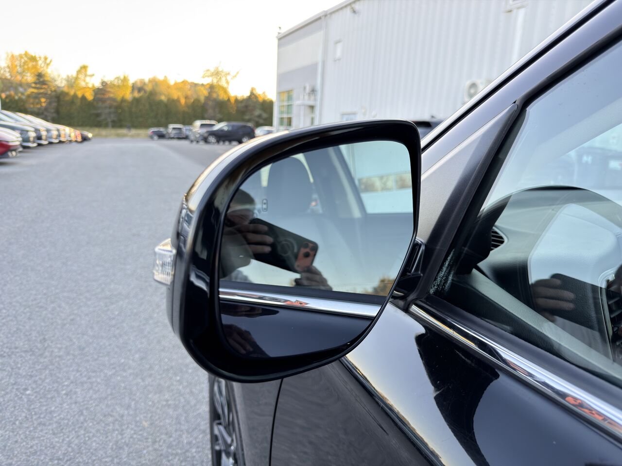2018 Mitsubishi Outlander Plug-In Hybrid Black Thetford Mines - photo #10