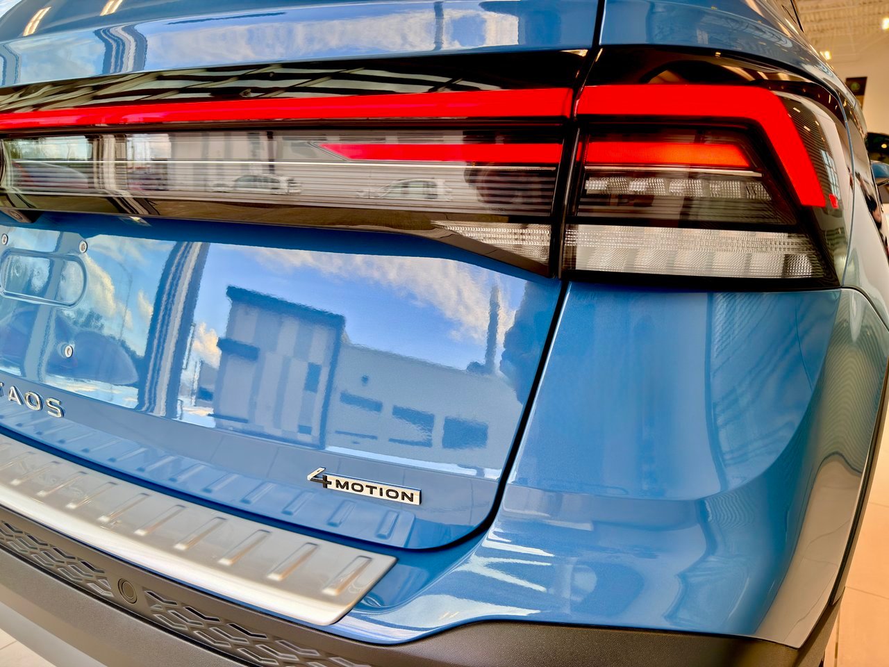 Volkswagen Taos 2026 Bleu Notre-Dame-des-Prairies - photo #11
