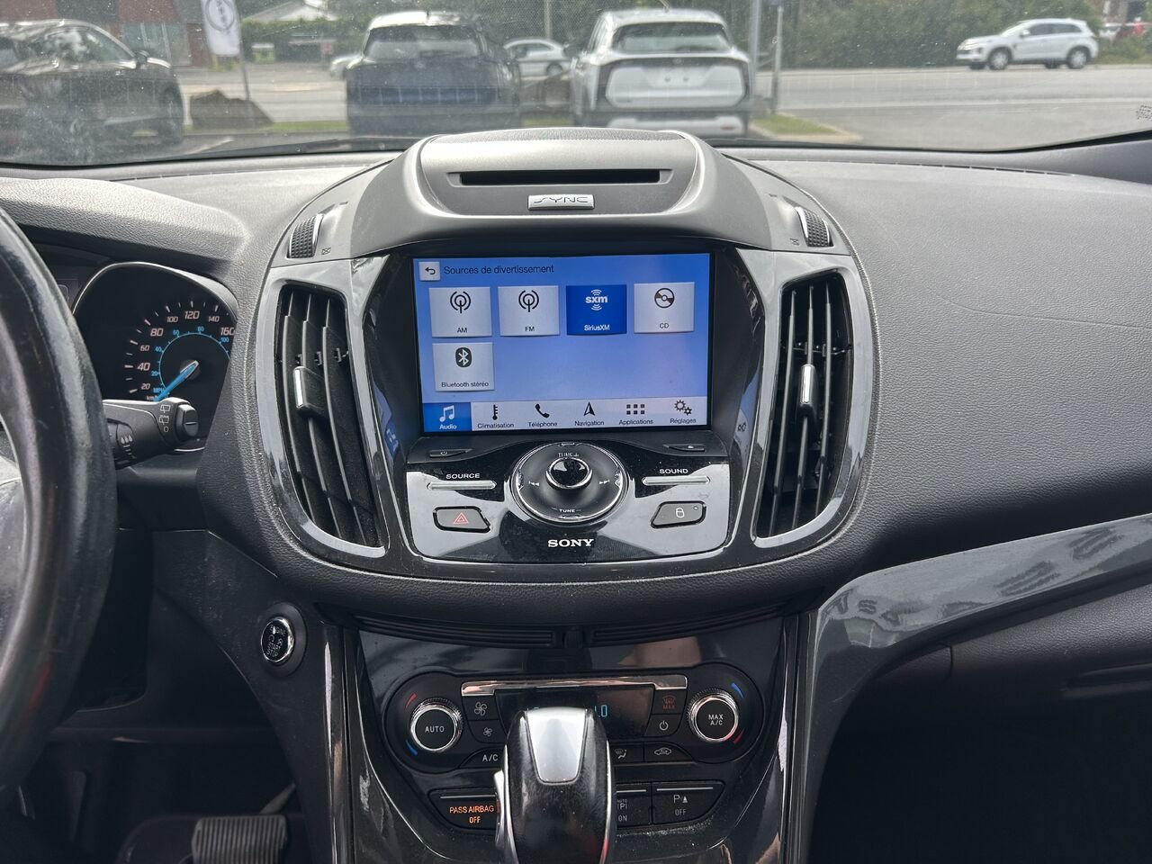 Ford Escape Titanium 2016 Blanc Châteauguay - photo #11