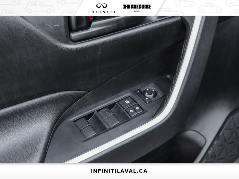 2020 Toyota Rav 4 Red Blainville - photo #13
