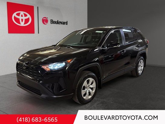 Toyota RAV4 LE 2024 Noir