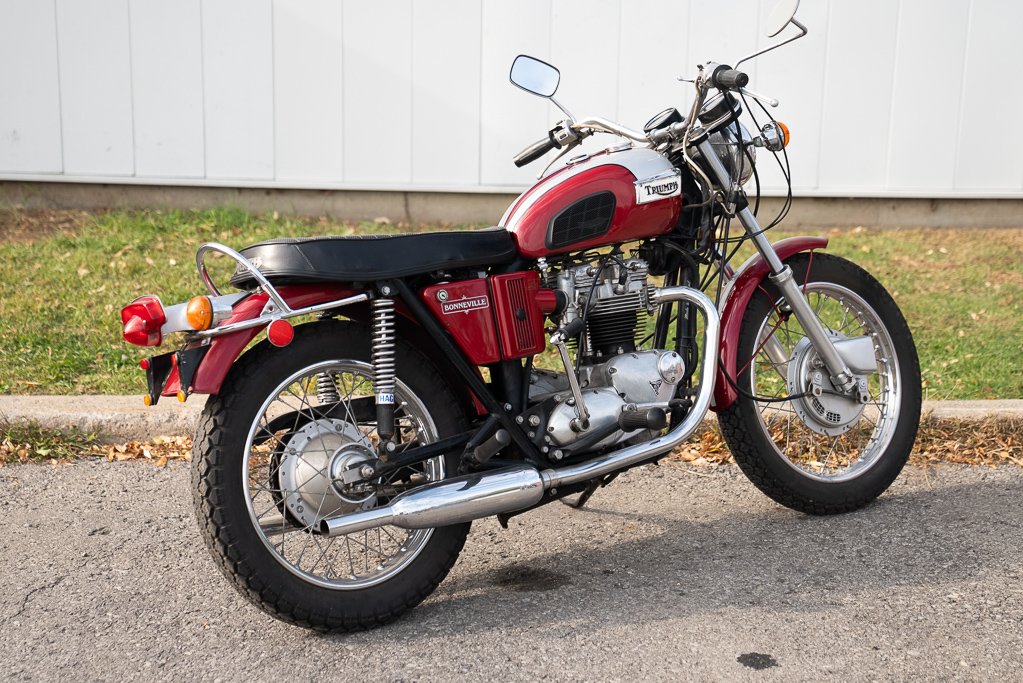 Triumph Bonneville 1972 Montréal - photo #5
