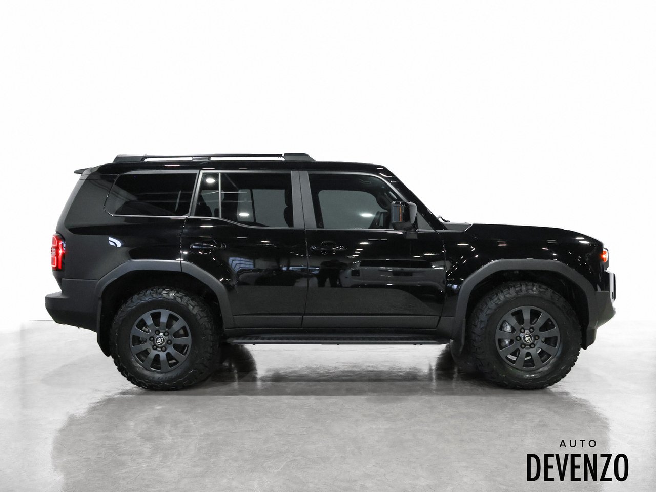2024 Toyota Land Cruiser Black Saint-Eustache - photo #1