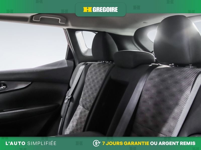 2023 Nissan Qashqai Red Laval - photo #24