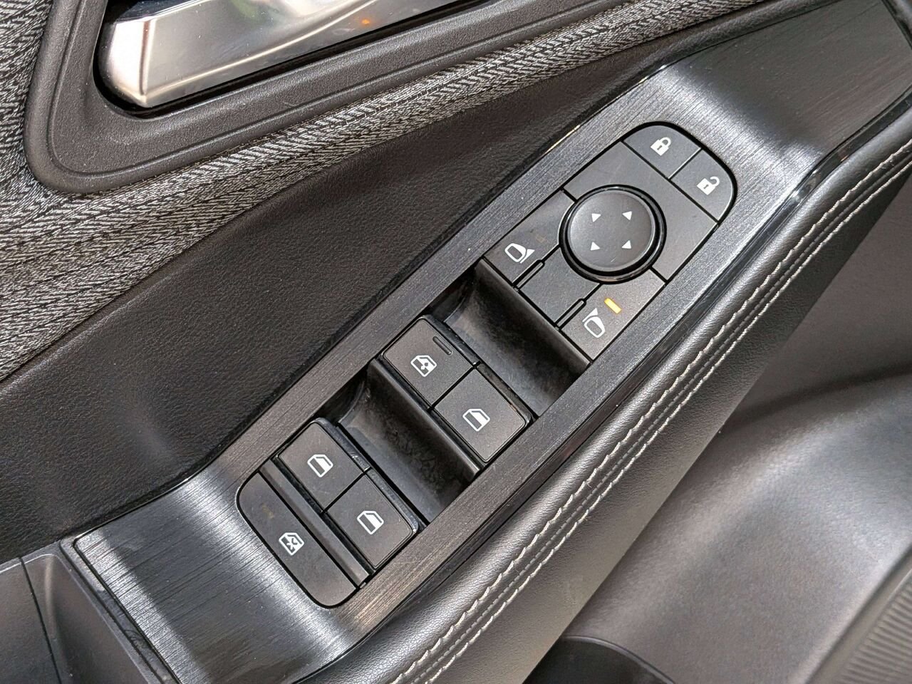 2023 Nissan Rogue AWD SV Moonroof Grey Val-David - photo #33
