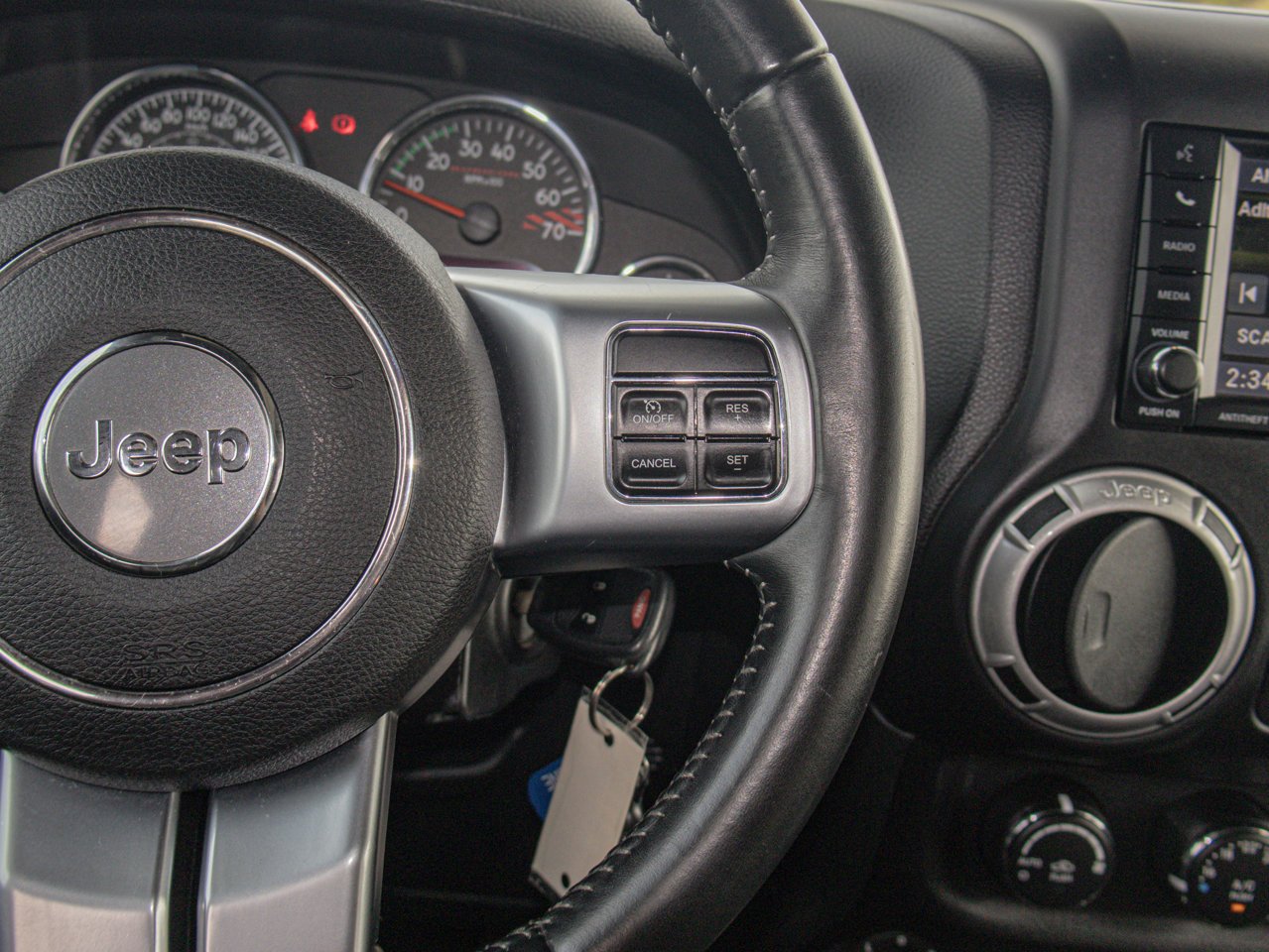 2017 Jeep Wrangler Unlimited 4WD 4dr Rubicon Grey Sherwood Park - photo #23