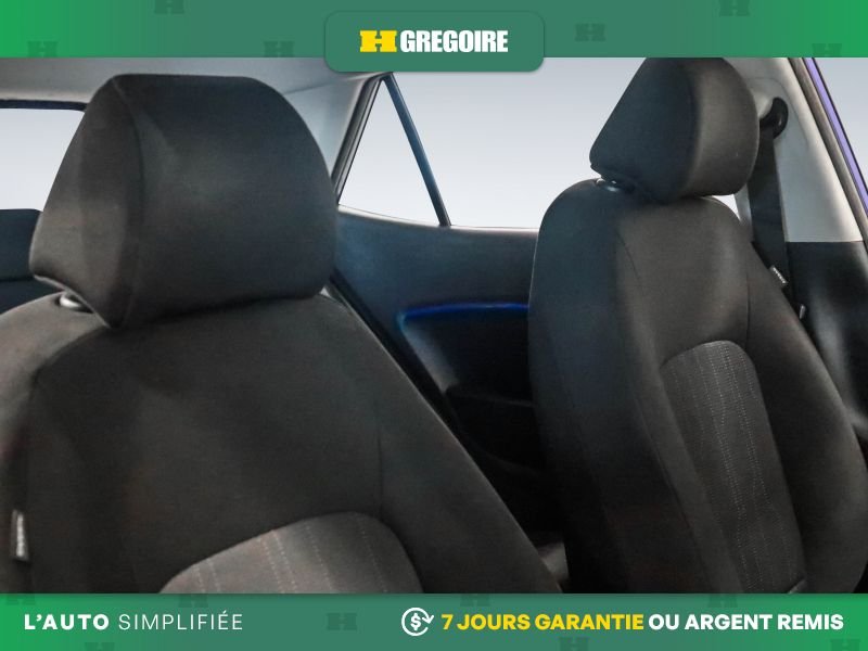 2020 Hyundai Venue Blue Saint-Eustache - photo #26