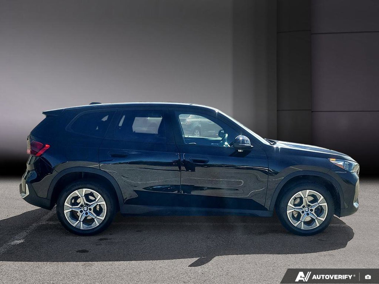 2023 BMW X1 WBX73EF03P5W40164 Black Mirabel - photo #5