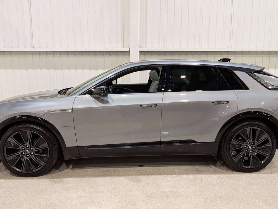 2024 Cadillac LYRIQ 4dr Sport w/1SK Silver