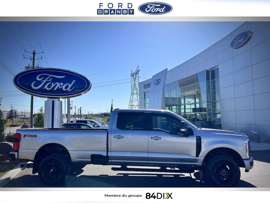 2024 Ford Super Duty F-250 SRW XLT cabine 6 places 4RM caisse de 8 pi Silver