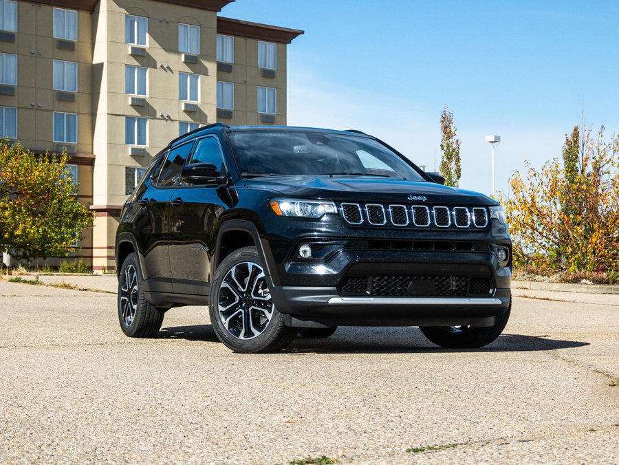 2023 Jeep Compass Limited 2.0L | Sunroof Black