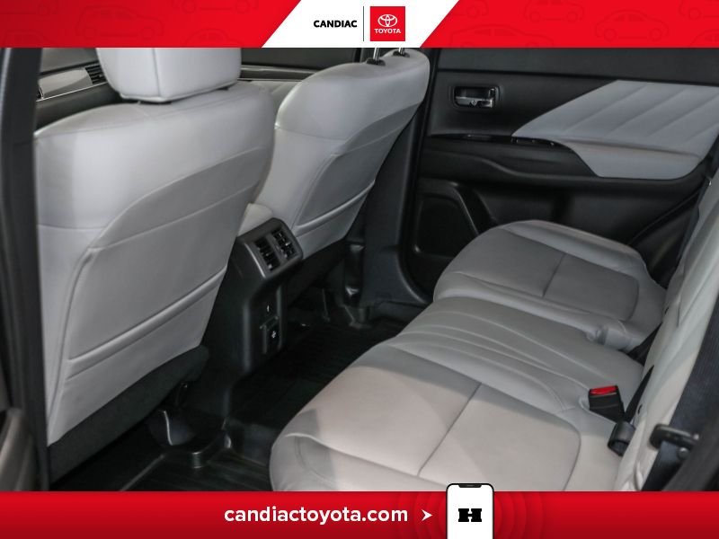 2020 Mitsubishi Outlander Plug-In Hybrid Black Blainville - photo #30