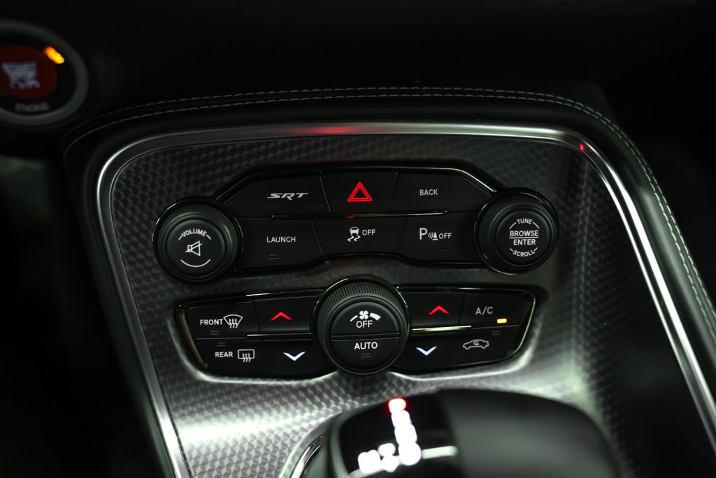 Dodge Challenger SRT 2016 Rouge Kirkland - photo #17
