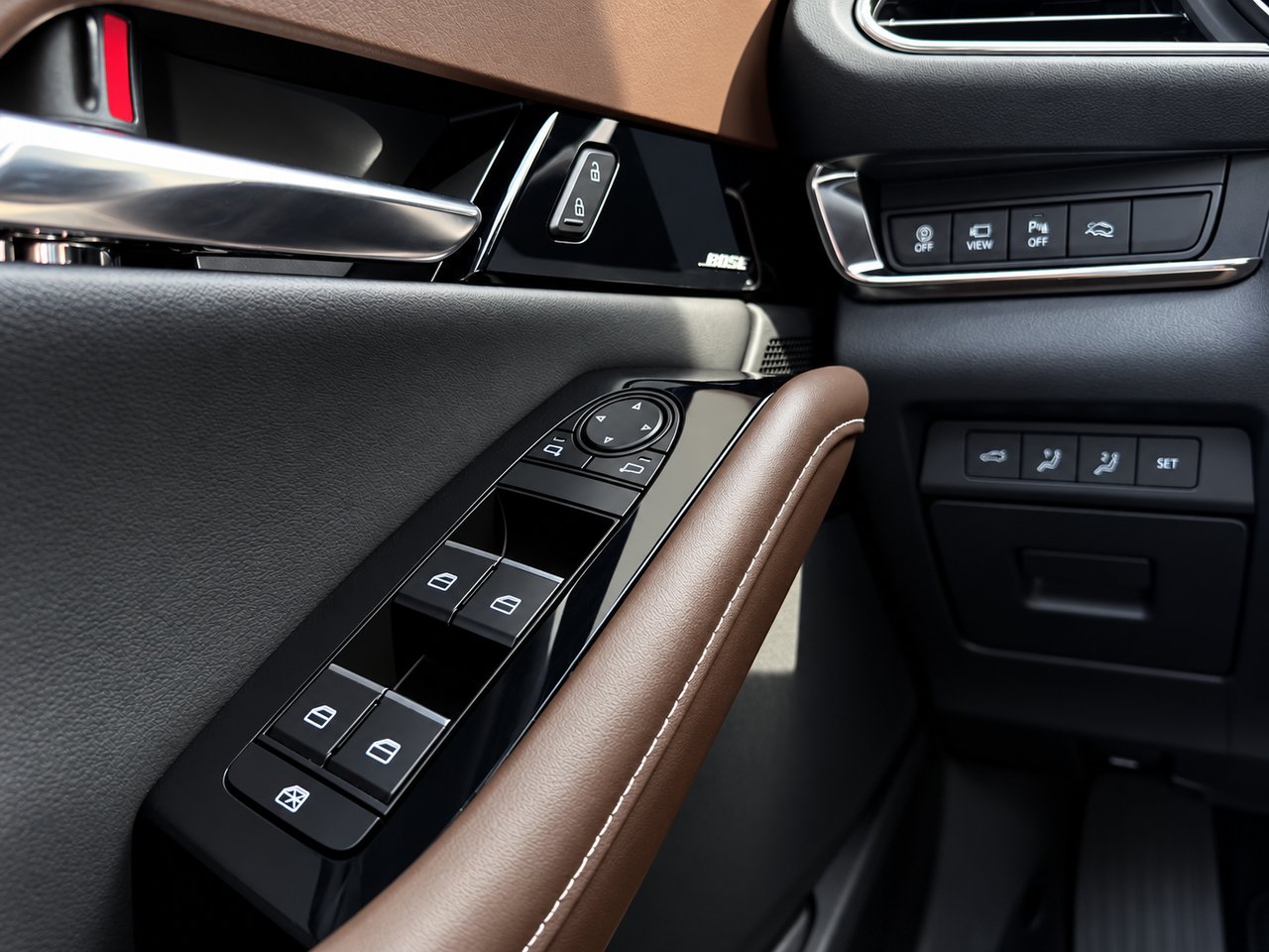 2023 MAZDA CX-30 Red Châteauguay - photo #16