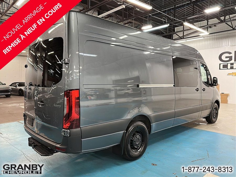 2025 Mercedes-Benz Sprinter fourgonnette utilitaire 2500 4 cyl. en ligne diesel toit surélevé 170 po Grey