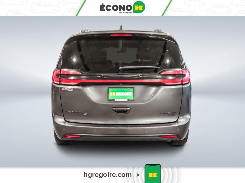 2022 Chrysler Pacifica Grey Laval - photo #6