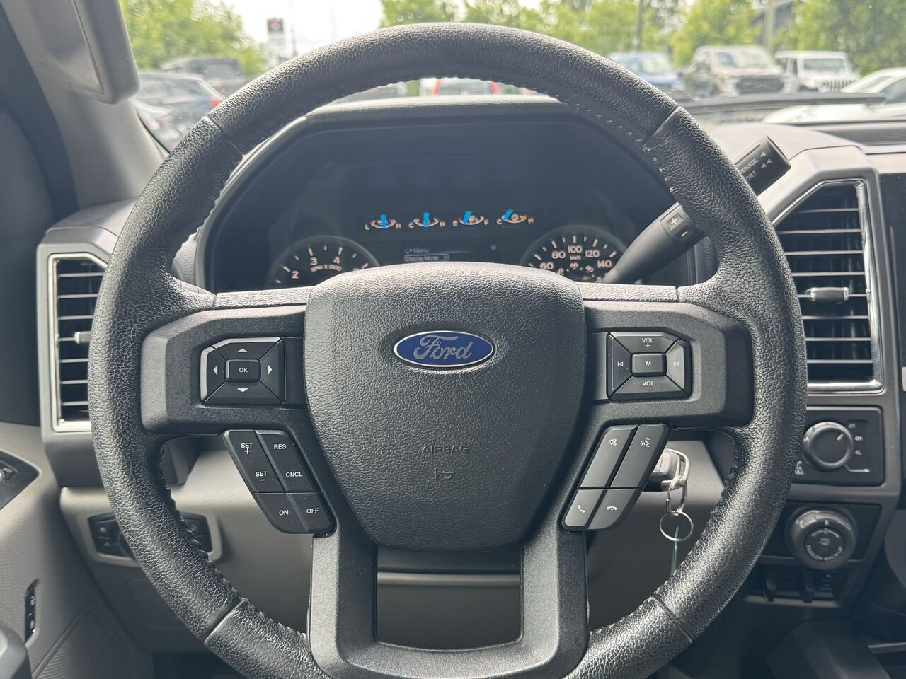 2016 Ford F-150 Black Granby - photo #15