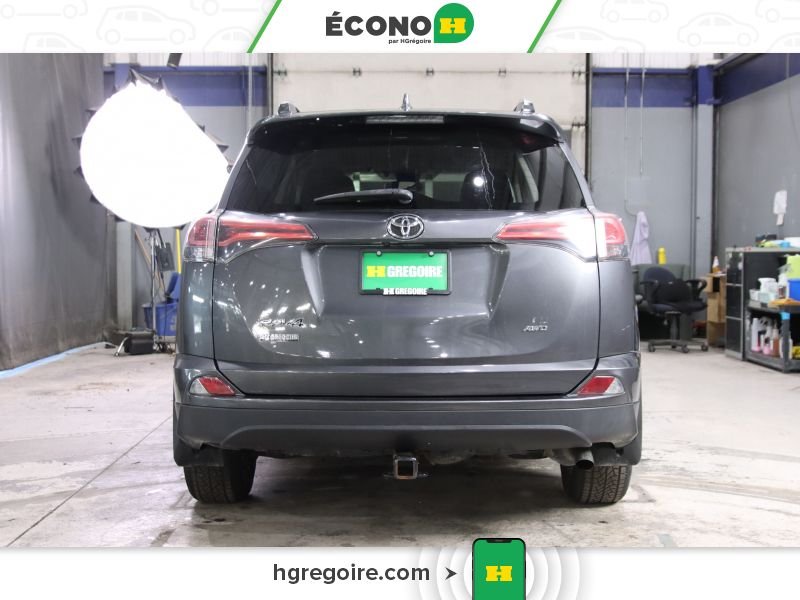 2018 Toyota Rav 4 Grey Blainville - photo #5