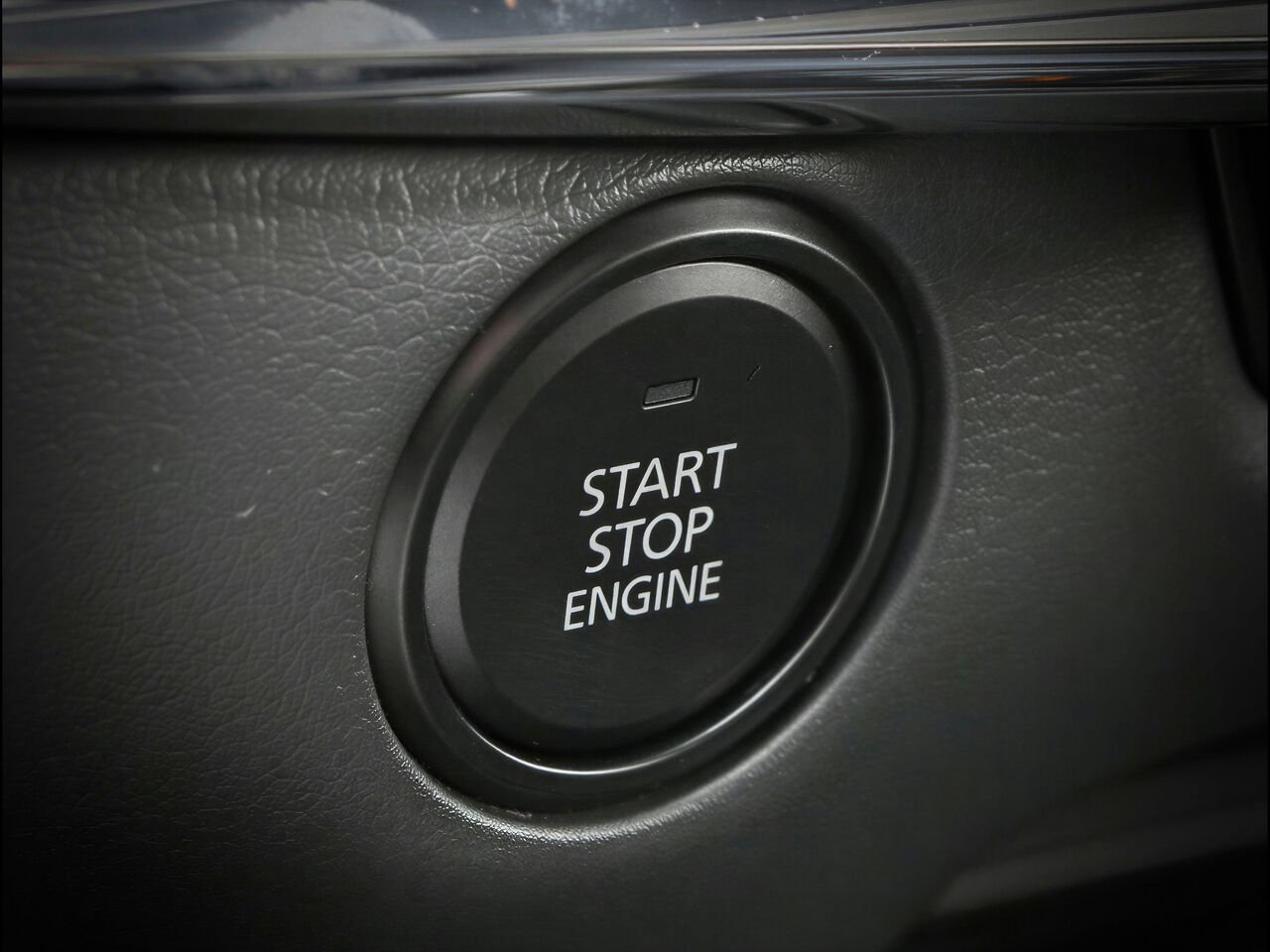 2026 MAZDA CX-30 Deep Crystal Blue Mica Notre-Dame-des-Prairies - photo #11