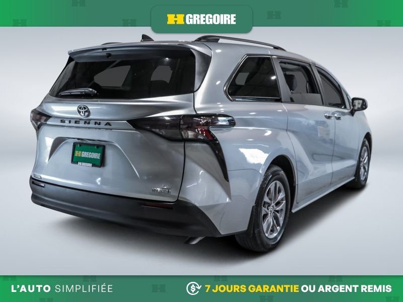 2024 Toyota Sienna Silver Laval - photo #8
