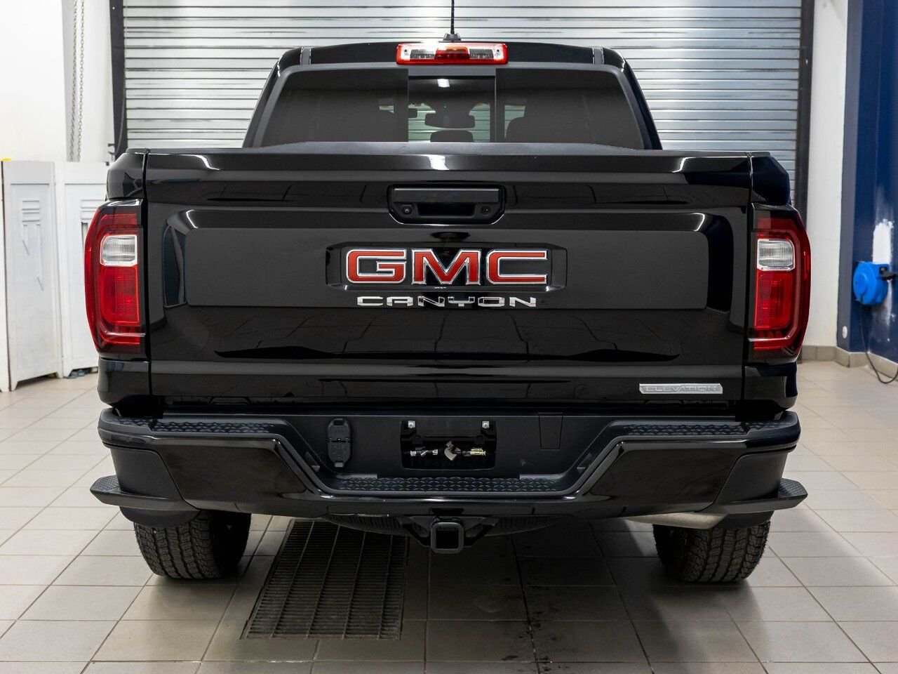 GMC Canyon ELEVATION CREW 4X4 *GR COMMODITÉ* SIÈGES CHAUFF 2024 Noir Saint-Jérôme - photo #5