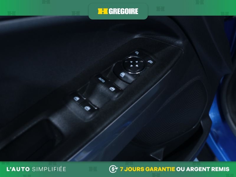 Ford EcoSport 821816 | SES 4 WD AUTO AC TOIT NAV MAGS CAM RECULE BLUETOOT 2020 Bleu Laval - photo #13