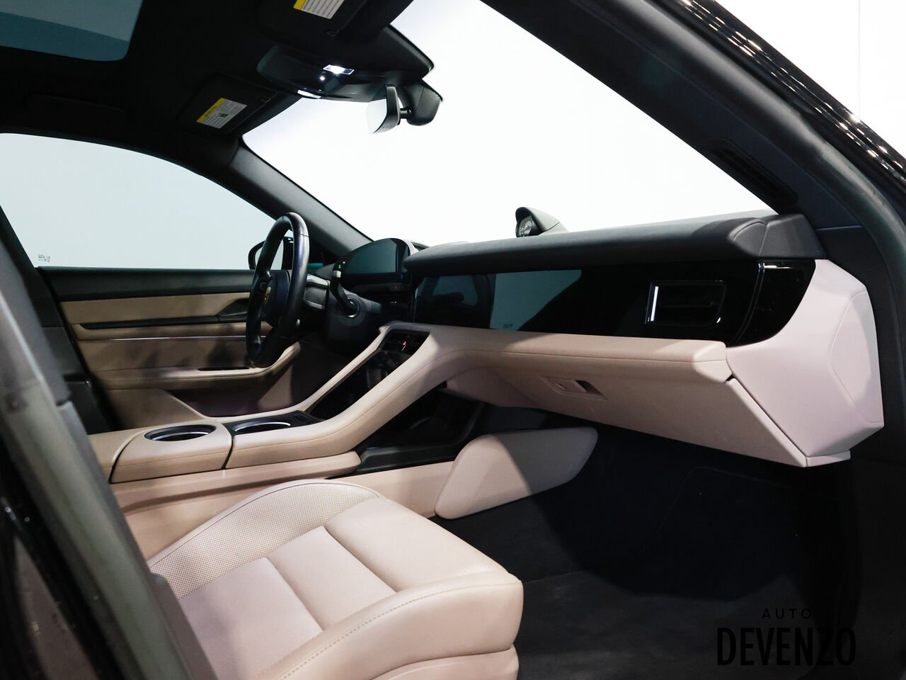 Porsche Taycan 2023 Noir Saint-Eustache - photo #5