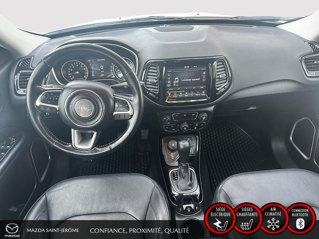 2021 Jeep Compass White Sainte-Agathe-des-Monts - photo #17