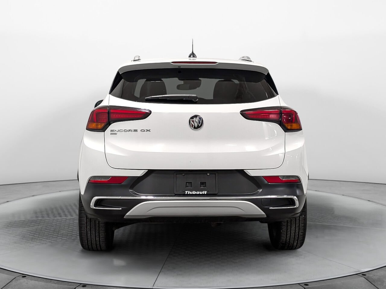 BUICK ENCORE GX Essence Cuir Sièges Chauffants Bas Kilométrage 2023 Blanc Sherbrooke - photo #3