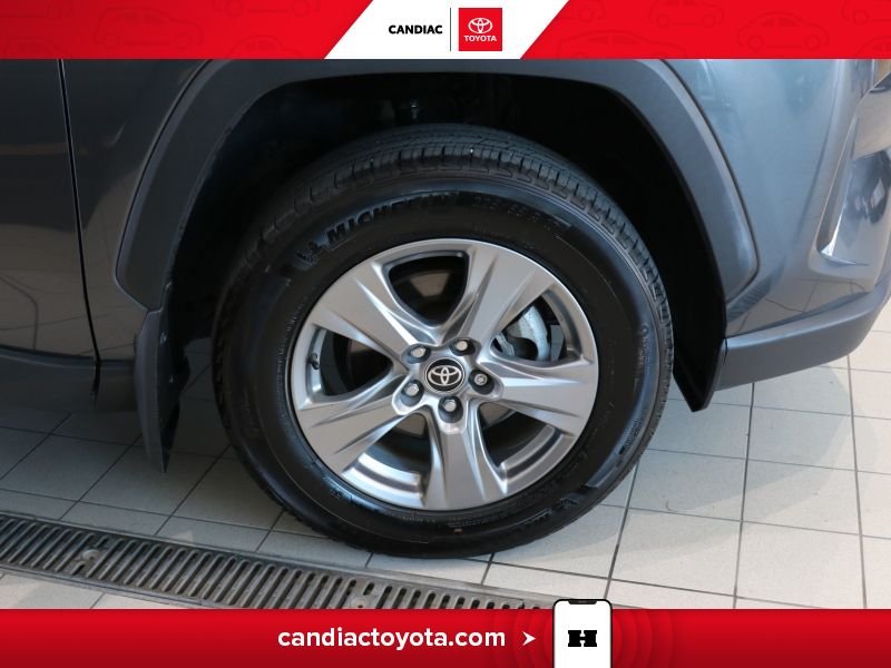 2025 Toyota Rav 4 Grey Laval - photo #35
