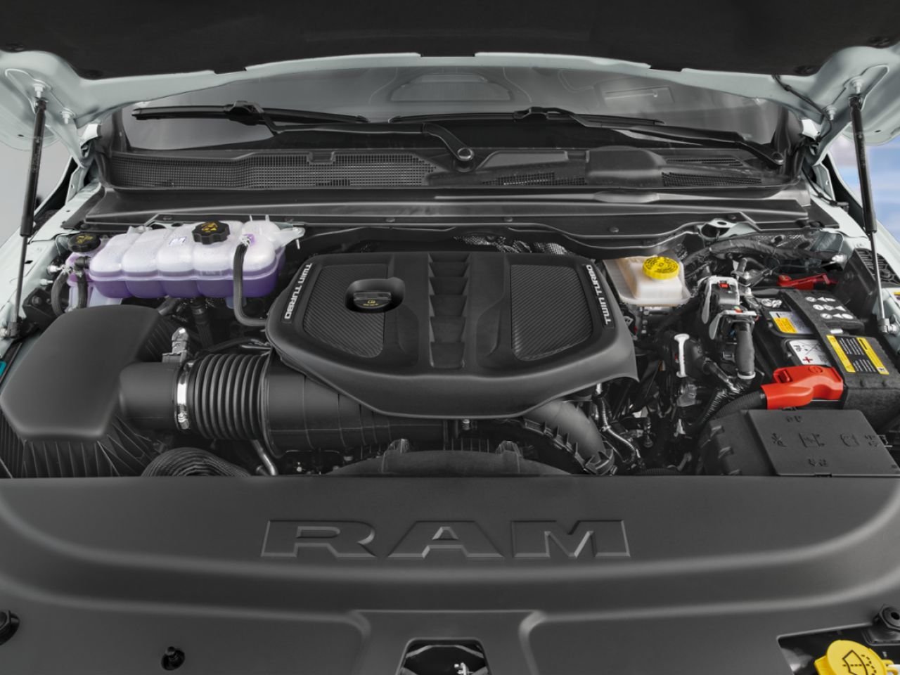 RAM 1500 26730 | Tungsten cabine d'équipe 4x4 caisse de 5 pi 7 po 2026 Triple couche nacrée ivoire Gatineau - photo #6