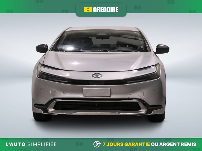 Toyota Prius 2024 Argent Laval - photo #1