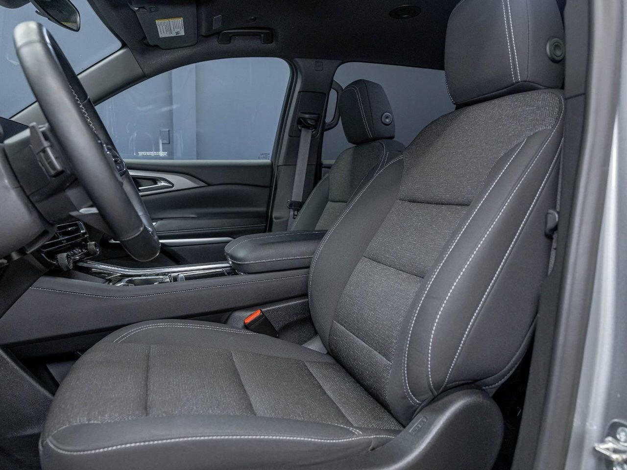 Chevrolet Traverse LT SPORT AWD 7 PLACES *CAM 360* GR REMORQ *CARPLAY 2024 Gris Saint-Jérôme - photo #9