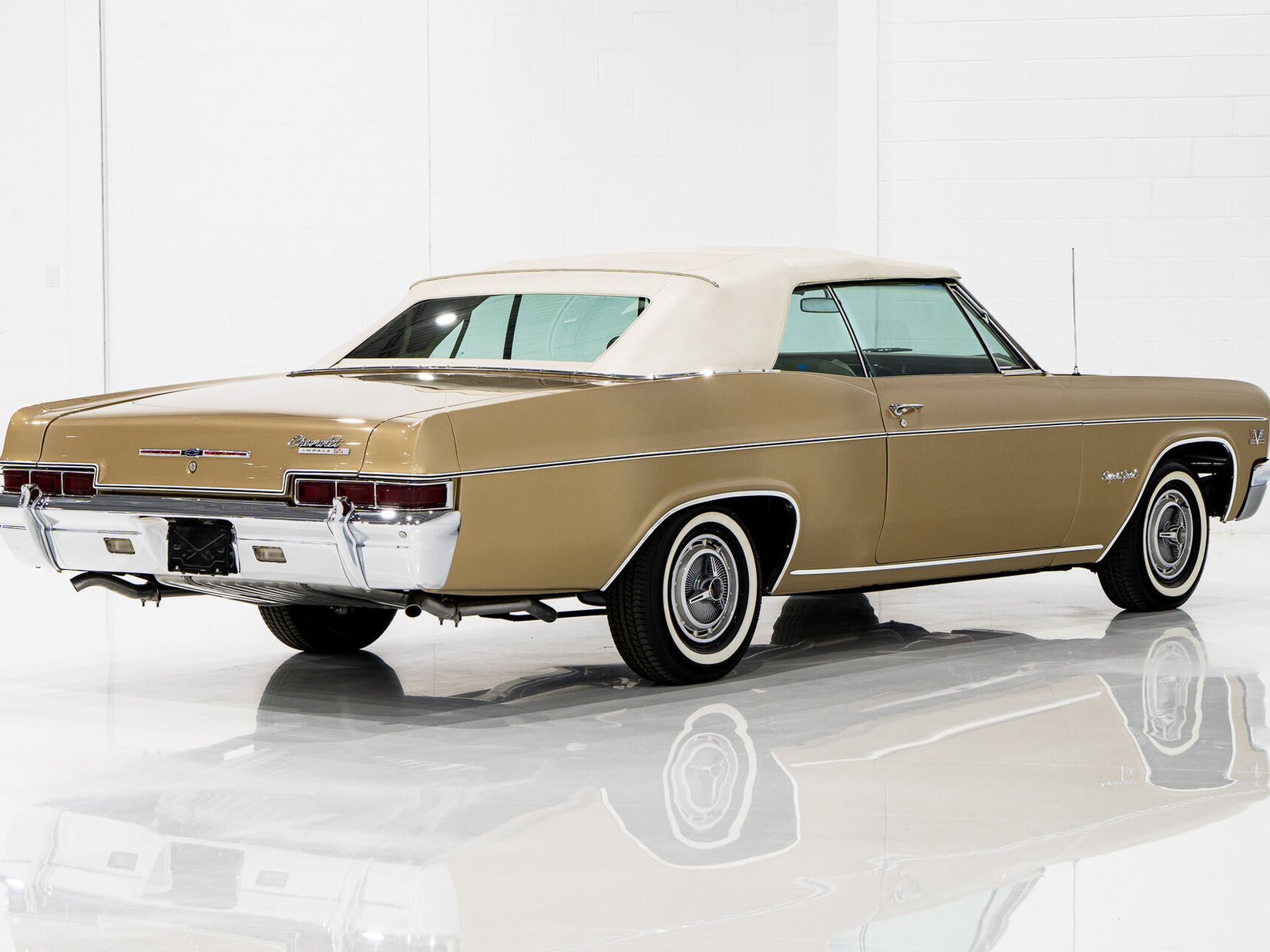 Chevrolet Impala 427 Convertible fully loaded with A/C **PRIX EN USD** 1966 Montréal - photo #22