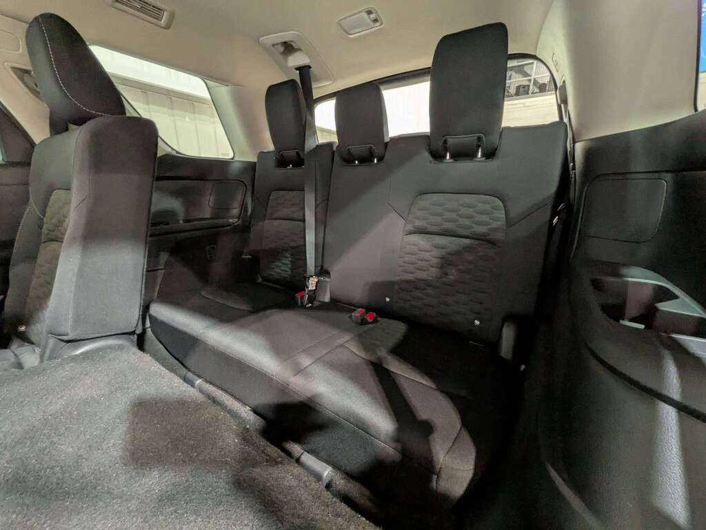 Nissan Pathfinder 2024 Gris Val-David - photo #11